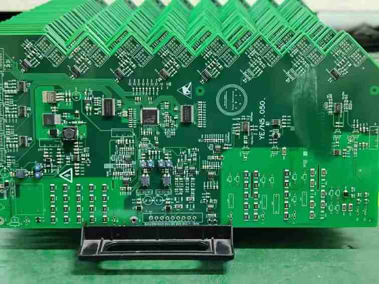 Printed Circuit Board Manufacturing and Assembly: Key Considerations for Small-Scale Production
