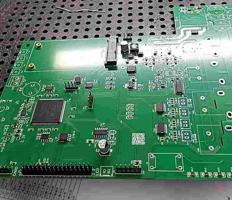 Process Adaptability of PCBA with Specialty Materials (PTFE, Polyimide)