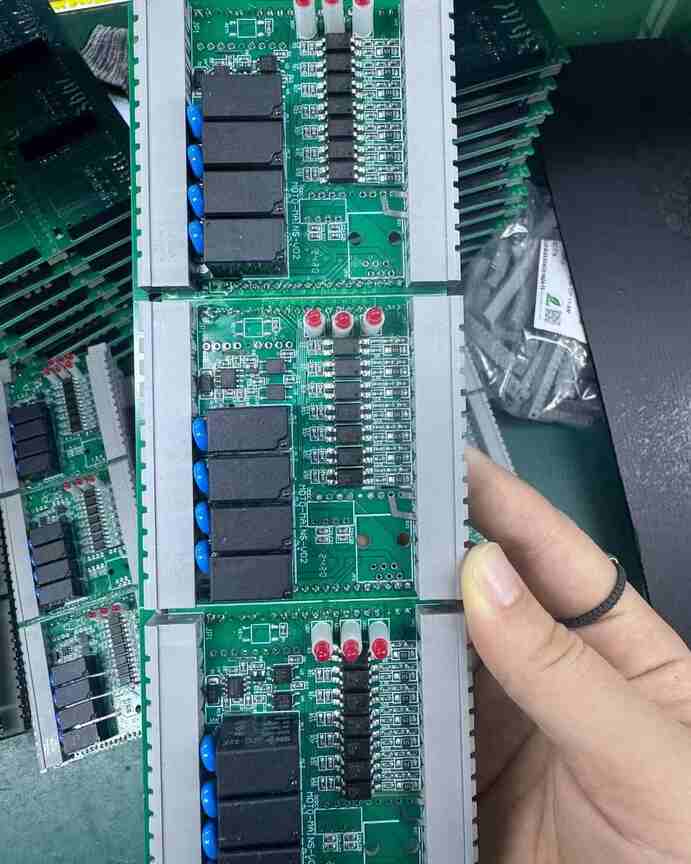 Through-Hole Reflow Soldering in Low-Volume PCB Assembly: How to Reduce Solder Balls