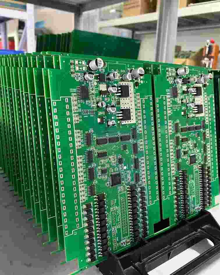 PCB Manufacturing and Assembly: How to Navigate Supply Chain Challenges
