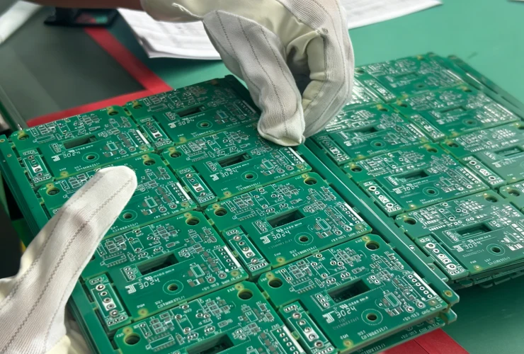 PCB prototype manufacturing